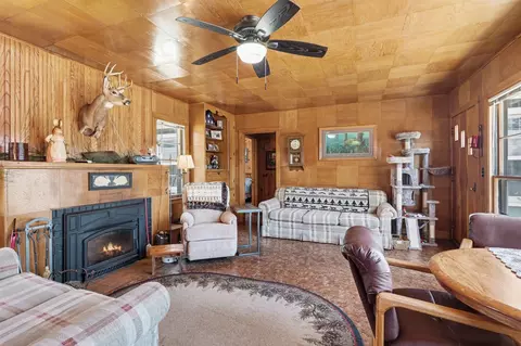 Living - 6408 Sylvan, Gladwin, MI 48624 photo 3 of 4