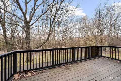 Exterior - 1035 E, Iron Mountain, MI 49801 photo 3 of 10