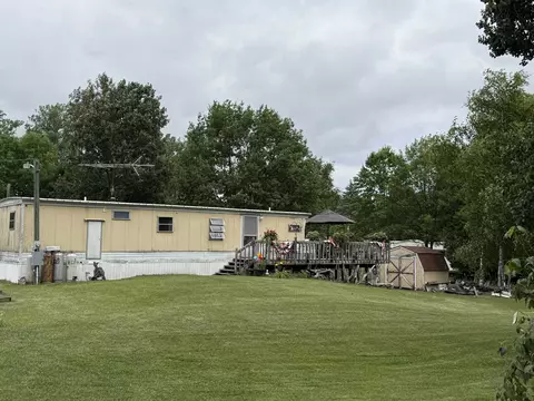 767 Hilo, Gladwin, MI 48624