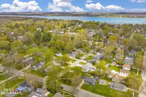 View/Area - 718 N Ninth, Saint Clair, MI 48079 photo 7 of 13