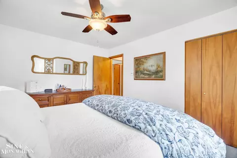 Bedroom - 718 N Ninth, Saint Clair, MI 48079 photo 2 of 2