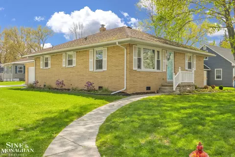 Exterior - 718 N Ninth, Saint Clair, MI 48079 photo 2 of 13