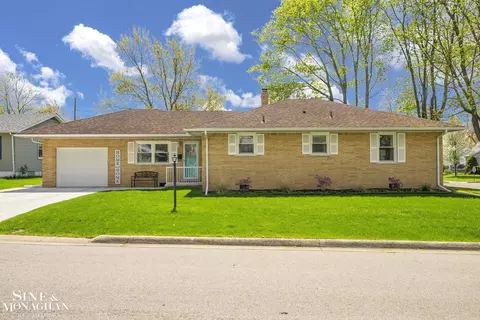 Exterior - 718 N Ninth, Saint Clair, MI 48079 photo 12 of 13