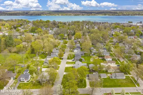 View/Area - 718 N Ninth, Saint Clair, MI 48079 photo 6 of 13