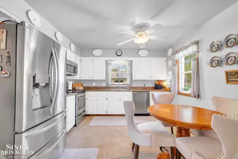 Kitchen - 718 N Ninth, Saint Clair, MI 48079 photo 2 of 7