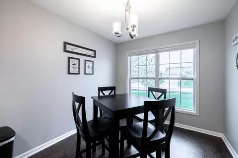 Dining - 1212 Wineleaf, Dewitt, MI 48820 photo 1 of 3
