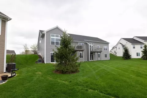 Exterior - 1212 Wineleaf, Dewitt, MI 48820 photo 5 of 7