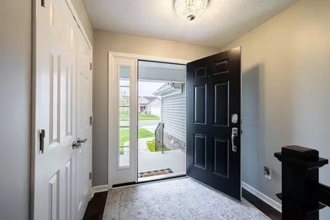Entry Way - 1212 Wineleaf, Dewitt, MI 48820 photo 1 of 2