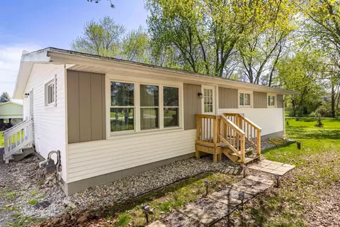 4839 Deleon, Tecumseh, MI 49286