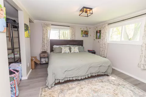 Bedroom - 4839 Deleon, Tecumseh, MI 49286 photo 5 of 5