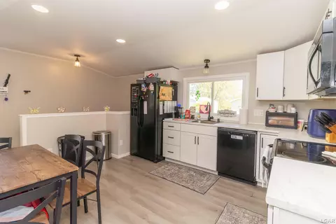 Kitchen - 4839 Deleon, Tecumseh, MI 49286 photo 1 of 2