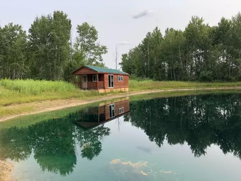 9045 E Stevenson Lk, Clare, MI 48617