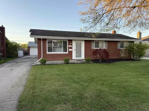 11641 Brougham, Sterling Heights, MI 48312