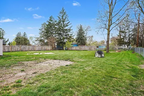 Exterior - 206 S Maple, Hemlock, MI 48626 photo 4 of 5