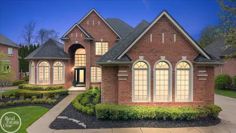 57409 Stonebriar, Washington Township, MI 48094