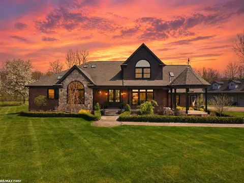 61360 Stonegate, Washington, MI 48094