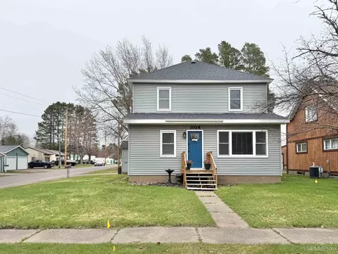 1028 Douglas, Ironwood, MI 49938