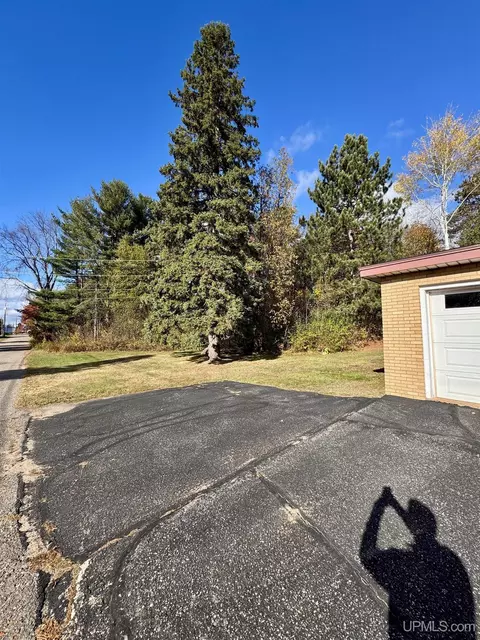 Other - 717 White, Ishpeming, MI 49849 photo 9 of 14