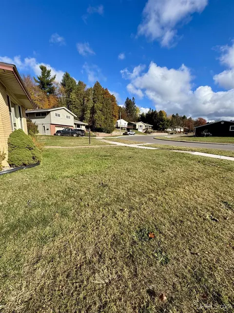 Exterior - 717 White, Ishpeming, MI 49849 photo 3 of 5