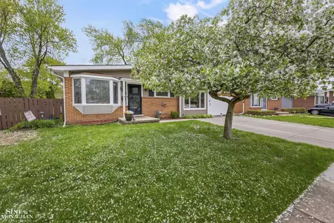 3914 Edgeland, Royal Oak, MI 48073