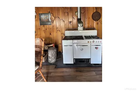 Kitchen - 12451 155, Rapid River, MI 49878 photo 2 of 2
