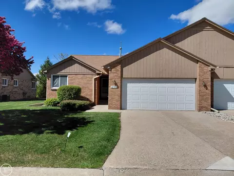 16705 Kyla #25 / 9, Clinton Township, MI 48038