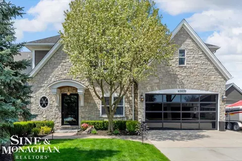 45639 Edgewater, Chesterfield, MI 48047