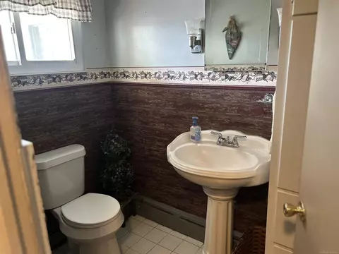 Bath - 830 Third, Pinconning, MI 48650 photo 1 of 4