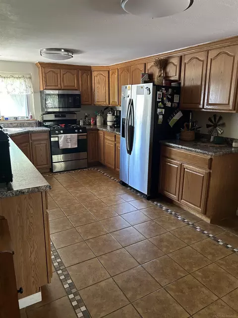 Kitchen - 830 Third, Pinconning, MI 48650 photo 4 of 4
