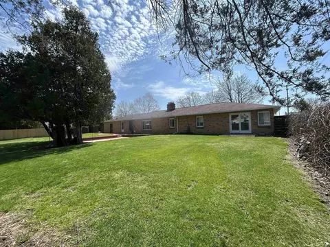 Exterior - 830 Third, Pinconning, MI 48650 photo 6 of 9
