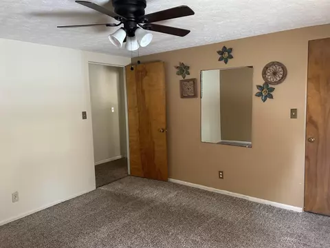 Bedroom - 830 Third, Pinconning, MI 48650 photo 4 of 5