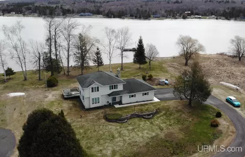 52950 Red Brick, Houghton, MI 49931