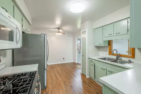 Kitchen - 2275 Tandy, Flint, MI 48532 photo 2 of 3