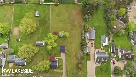 View/Area - 8222 Devon, Shelby Township, MI 48317 photo 5 of 6