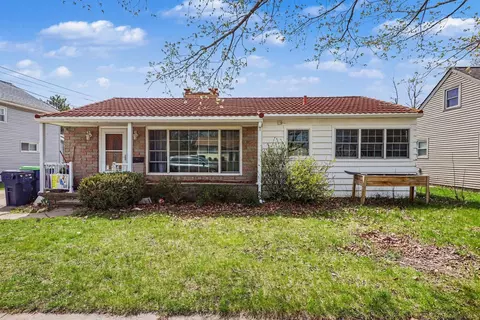 306 Sanson, Bay City, MI 48706