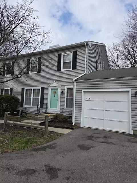 38736 Barnstable # 92, Clinton Township, MI 48038