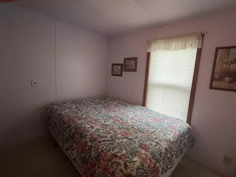 Bedroom - 3707 Towsley, Gladwin, MI 48624 photo 6 of 7