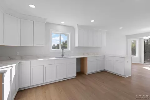 Kitchen - 3586 Serra, Tecumseh, MI 49286 photo 1 of 4