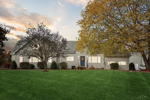 7165 Hospital, Freeland, MI 48623