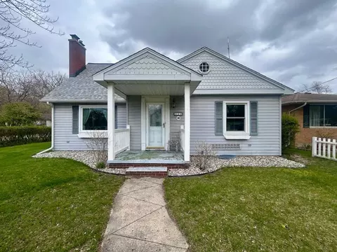 444 N Silverleaf, Gladwin, MI 48624