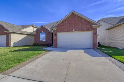 30028 Danvers #68, Chesterfield, MI 48051