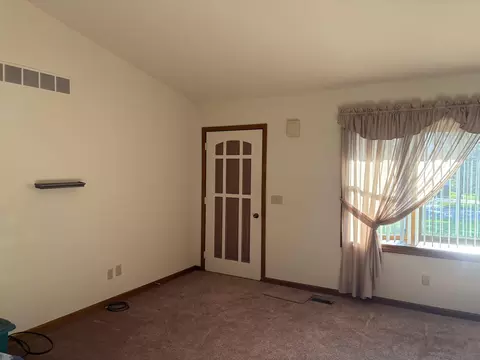 Entry Way - 8568 Tim Tam Trl, Flushing, MI 48433 photo 1 of 3