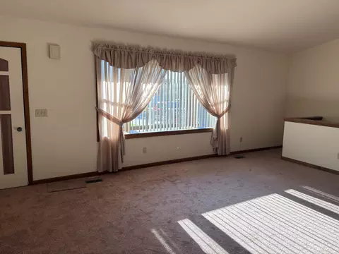 Living - 8568 Tim Tam Trl, Flushing, MI 48433 photo 1 of 2