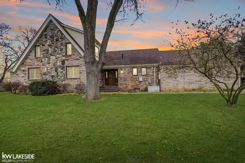 70350 Henry Ross, Bruce Township, MI 48065