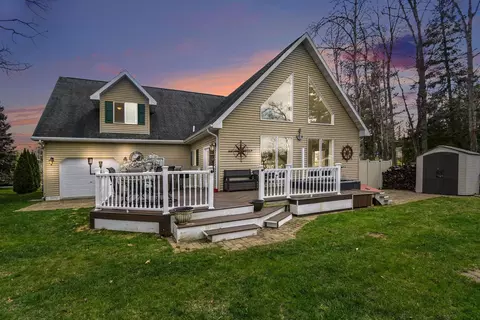 3224 Comanche Trl, West Branch, MI 48661