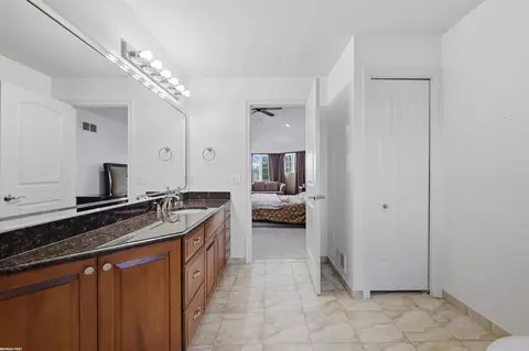 Bath - 16465 Bishopsgate, Macomb, MI 48044 photo 5 of 7