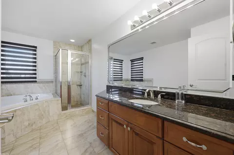 Bath - 16465 Bishopsgate, Macomb, MI 48044 photo 3 of 7
