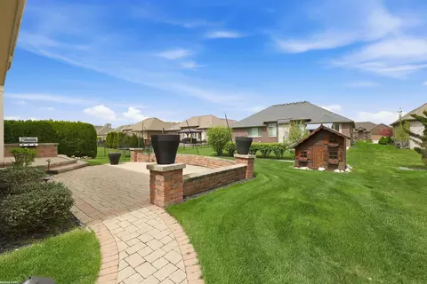 Exterior - 16465 Bishopsgate, Macomb, MI 48044 photo 3 of 8