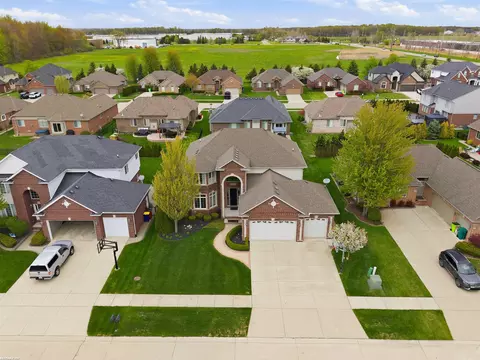 View/Area - 16465 Bishopsgate, Macomb, MI 48044 photo 1 of 2