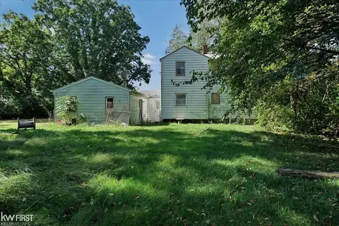Exterior - 3200 N Averill, Flint, MI 48506 photo 2 of 3